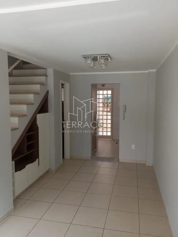 Casa em Condomínio para Venda em Jundiaí / SP no bairro Vila Alati