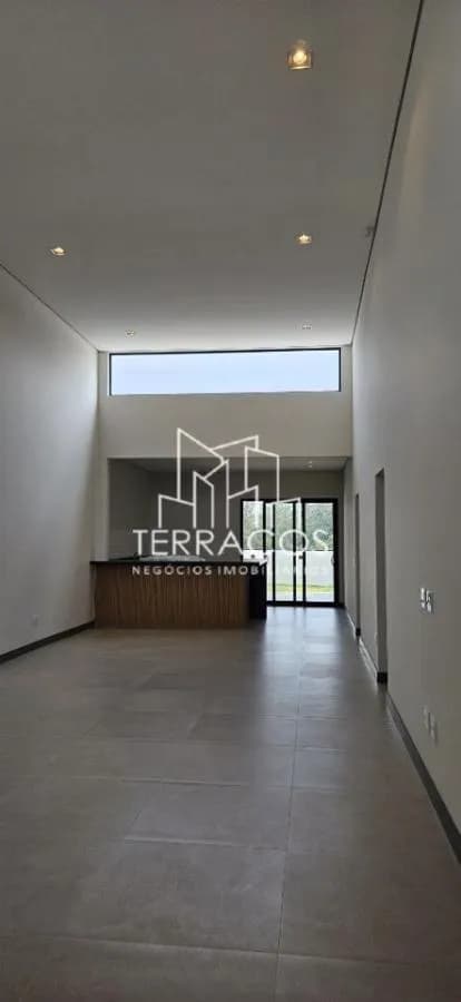 CASA TÉRREA À VENDA, CONDOMÍNIO RESERVA JATOBÁS, LOUVEIRA SP.