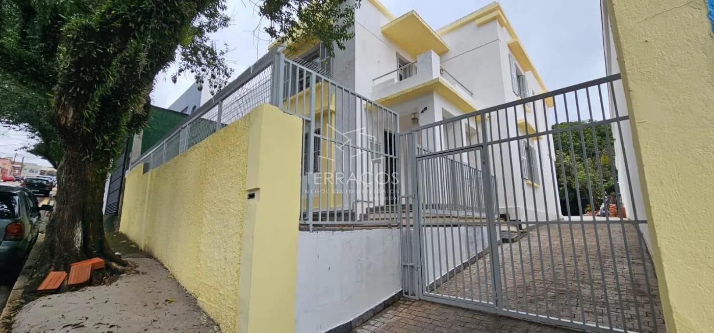 CASA COMERCIAL 234 M² DE CONSTRUÇÃO PARA LOCAÇÃO NO CENTRO DE JUNDIAÍ/SP
