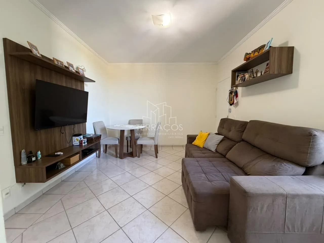 APTO. 59 M² - 2 DORM. ANDAR ALTO-COND. CHÁCARA DAS FLORES-JUNDIAÍ/SP