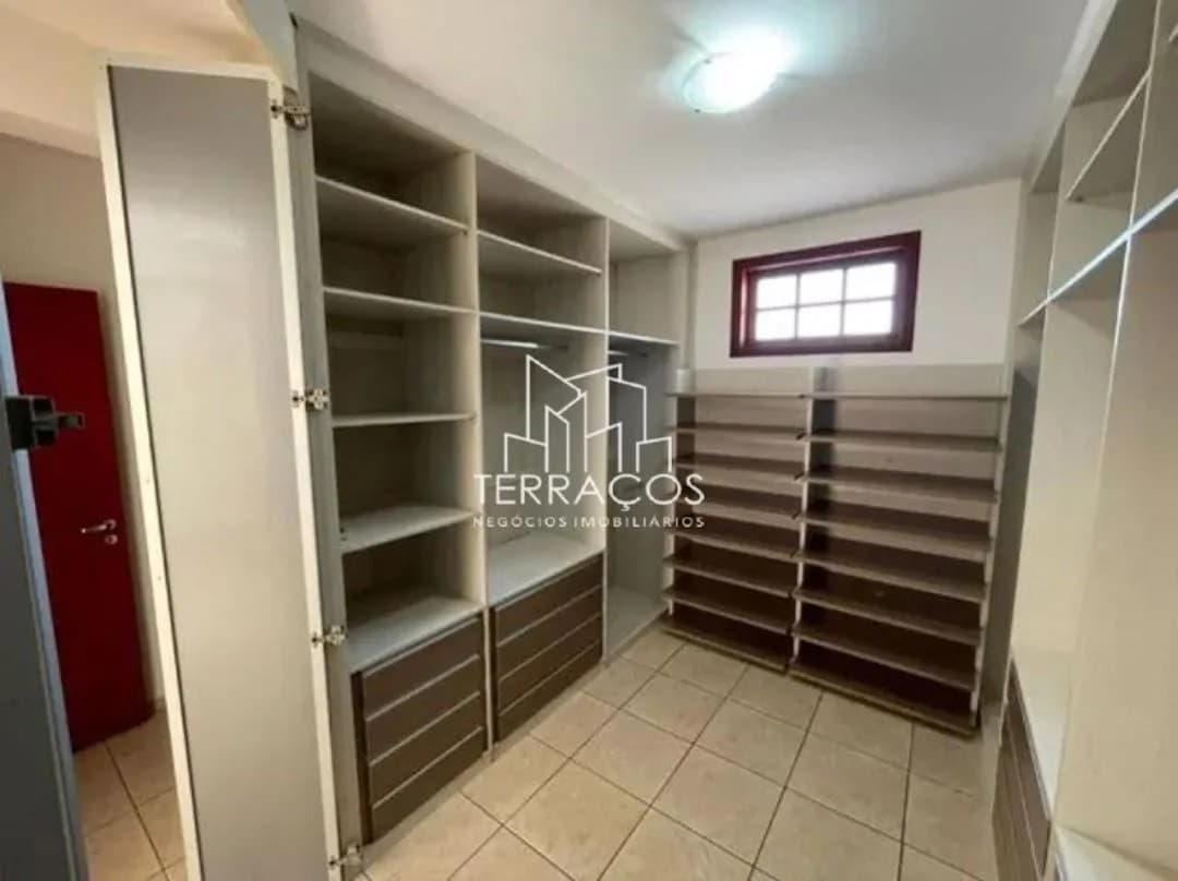 Casa à venda - Centro, Itupeva - SP.