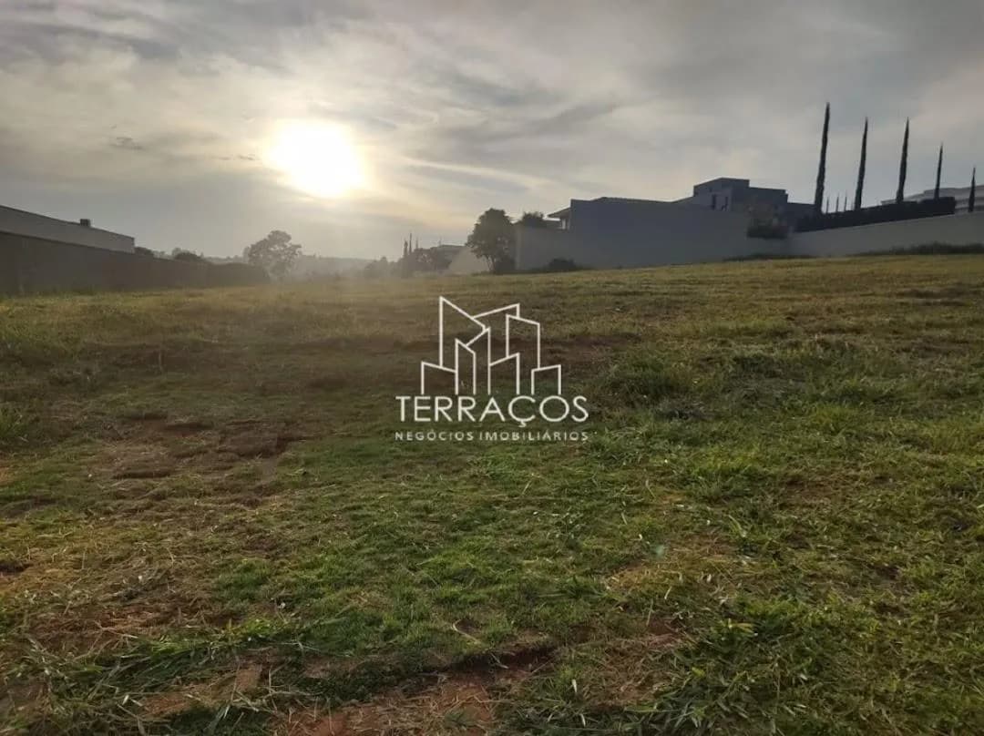EXCELENTE TERRENO QUASE PLANO À VENDA EM CONDOMÍNIO DE ALTO PADRÃO - QUINTA DAS PAINEIRAS DEFRONTE AO PARQUE DA CIDADE EM JUNDIAÍ SP